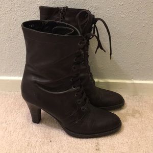 Heeled Brown Boots